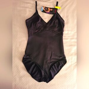 Maidenform Firm Lace Bodysuit - Black - Size M - Brand New with tags!